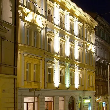 Otel Patio 4*