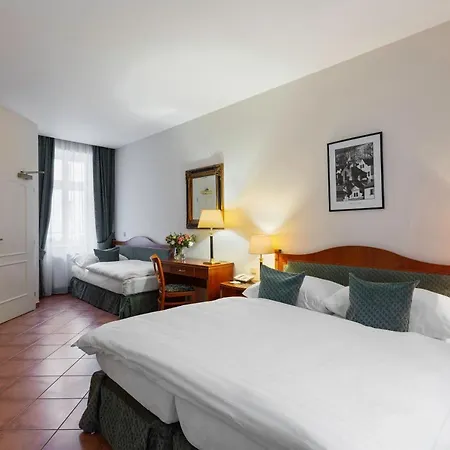 Patio Otel